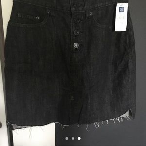 BRAND NEW GAP jean skirt🔥🙃